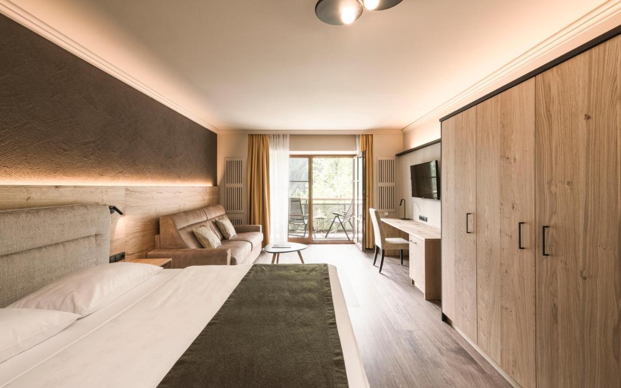 Falkensteiner Hotel & Spa Falkensteinerhof วัลเลส ภายนอก รูปภาพ