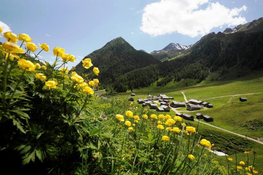 Falkensteiner Hotel & Spa Falkensteinerhof วัลเลส ภายนอก รูปภาพ