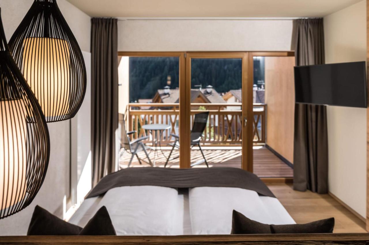 Falkensteiner Hotel & Spa Falkensteinerhof วัลเลส ภายนอก รูปภาพ